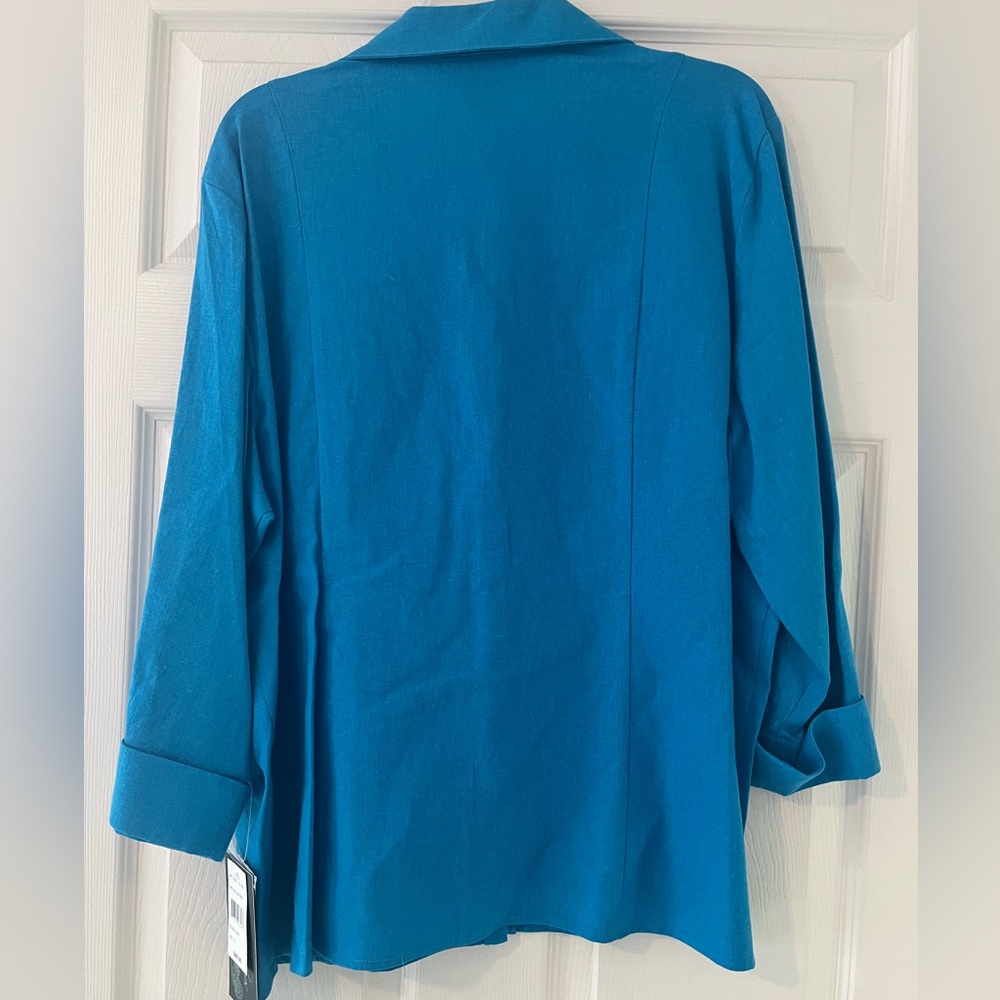 Linen Top - Picture 2 of 7